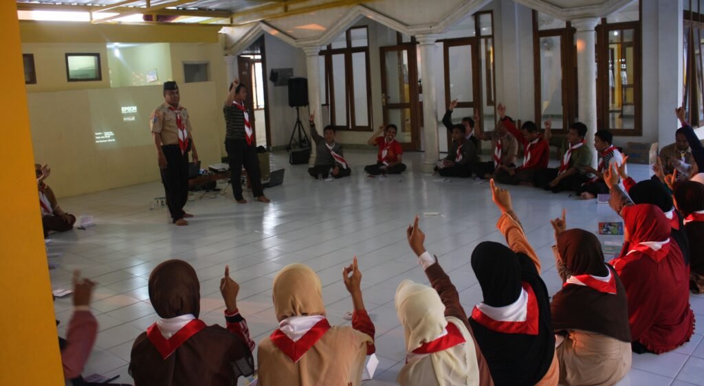 Work Shop Pramuka Guru SDIT Tunas Harapan Ilahi